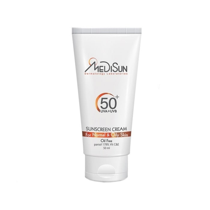 کرم ضد آفتاب بی رنگ مناسب پوست چرب و معمولی Medisun SPF50